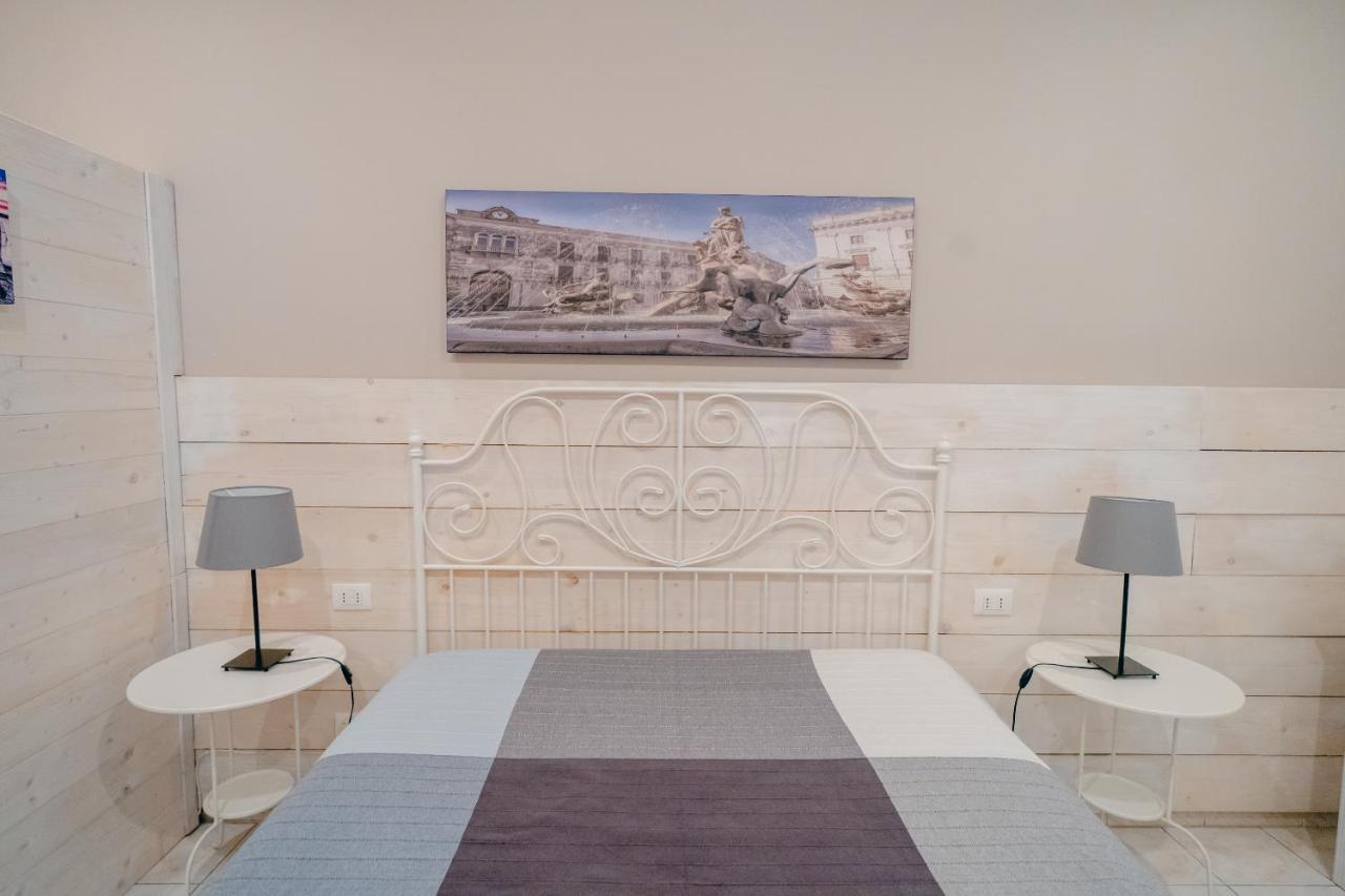 Syracuseapartments Il Piave Di Siracusa Appartamento Per 6 Persone Vicino Ad Ortigia A 200M Dal Mare 外观 照片