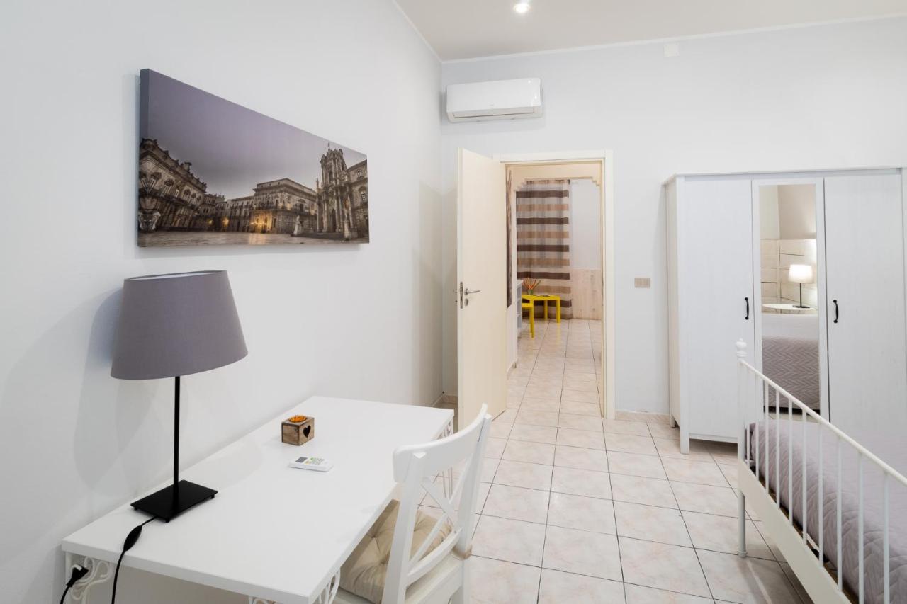 Syracuseapartments Il Piave Di Siracusa Appartamento Per 6 Persone Vicino Ad Ortigia A 200M Dal Mare 外观 照片