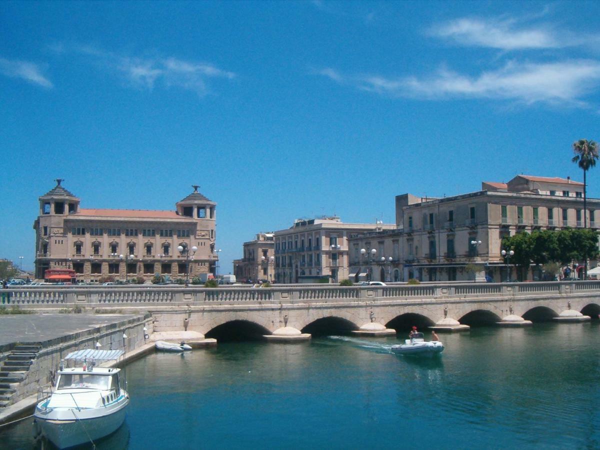 Syracuseapartments Il Piave Di Siracusa Appartamento Per 6 Persone Vicino Ad Ortigia A 200M Dal Mare 外观 照片